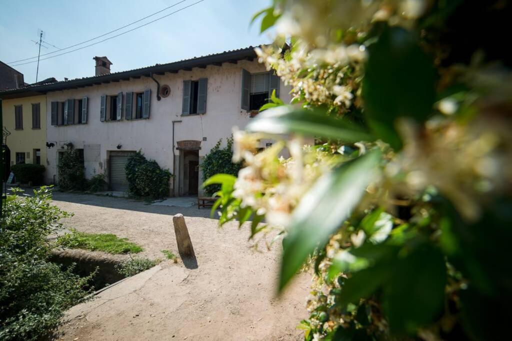 Hbhall Navigli 2 Apartment Milan Exterior photo